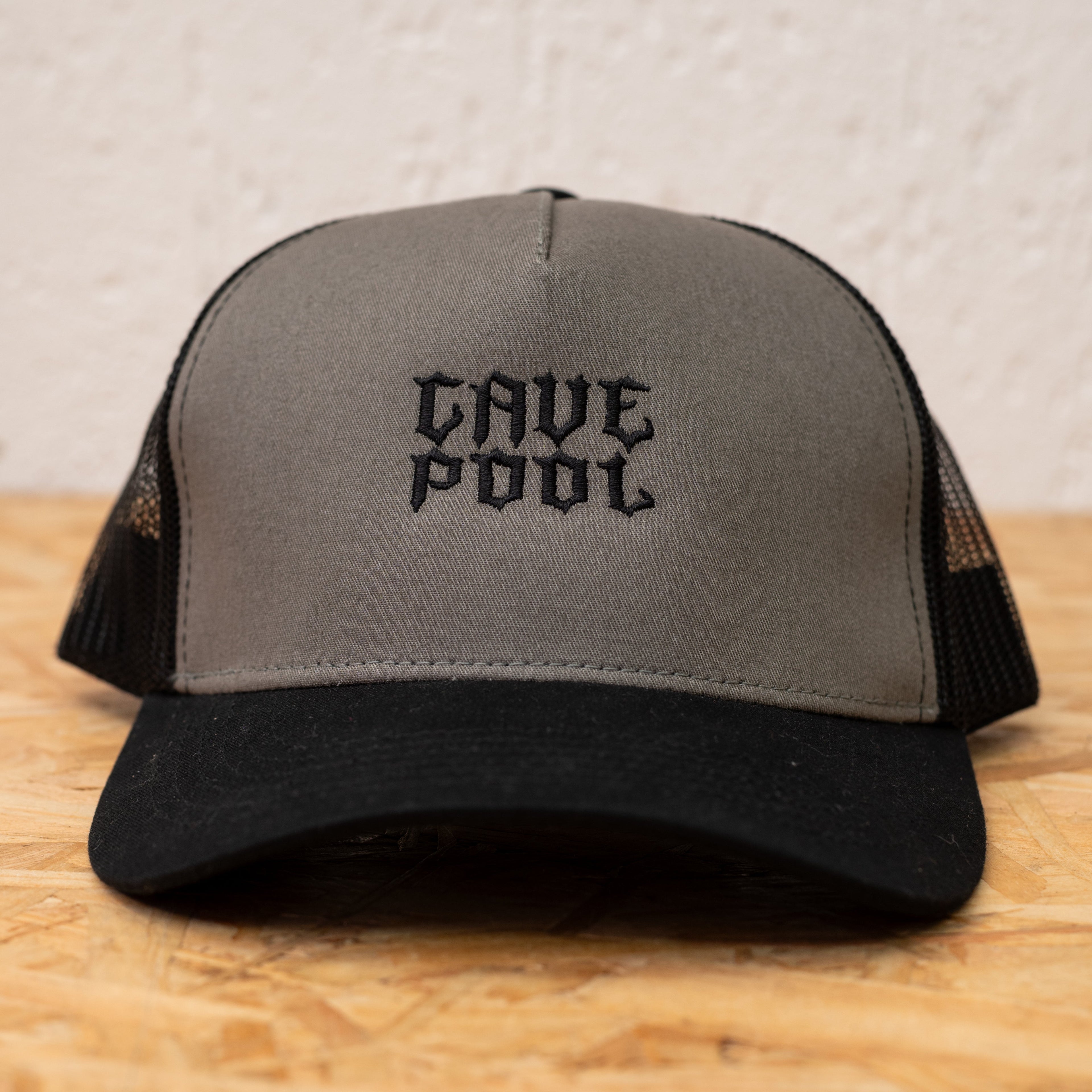 BONÉ TRUCKER CAVEPOOL TYPE
