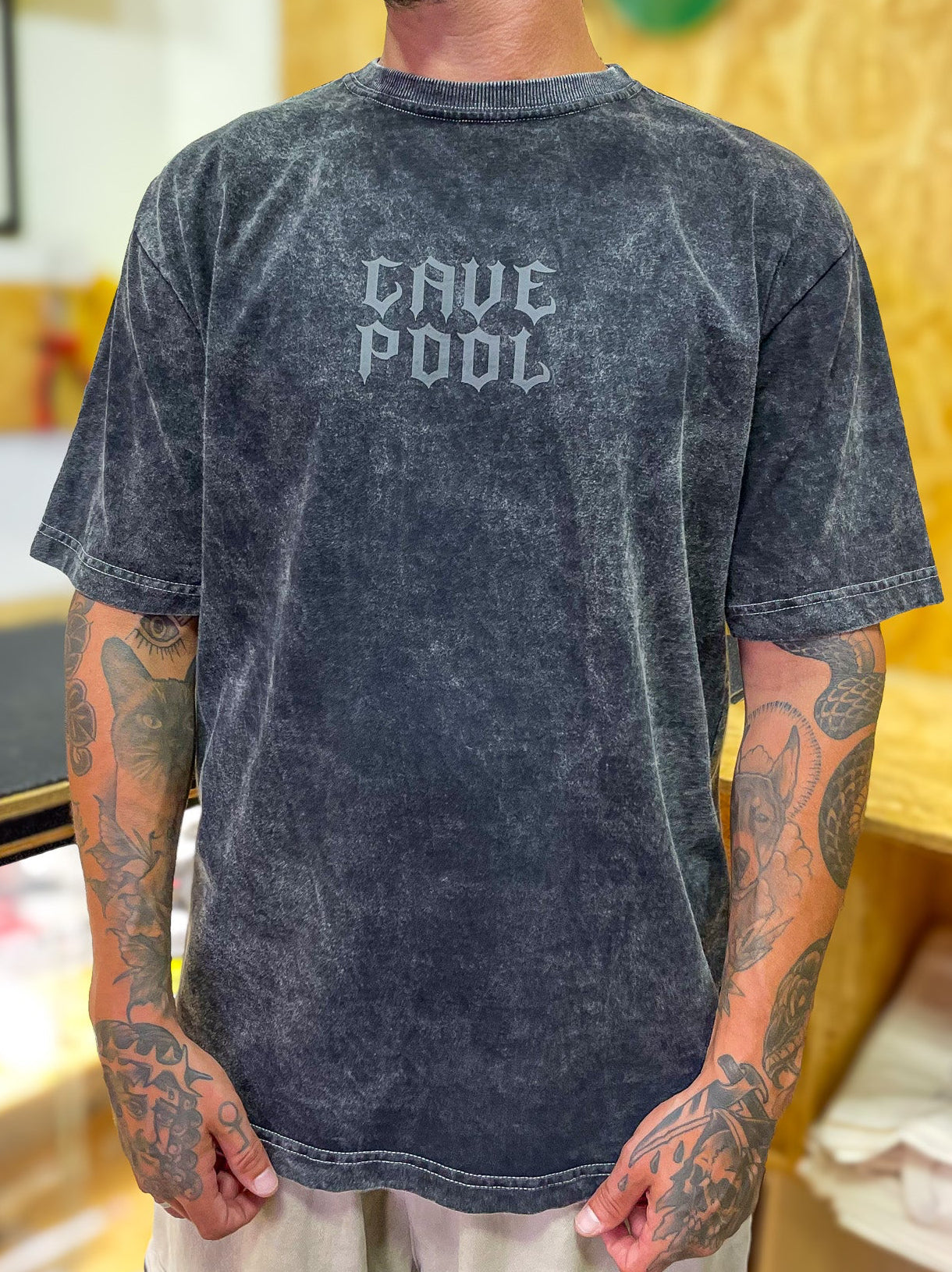 CAMISETA CAVEPOOL STONADA PRETA LOGO SKULL CLASSIC